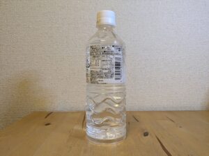 静岡県静岡市清水区産ミネラルウォーター　Bottle Water　成分表記